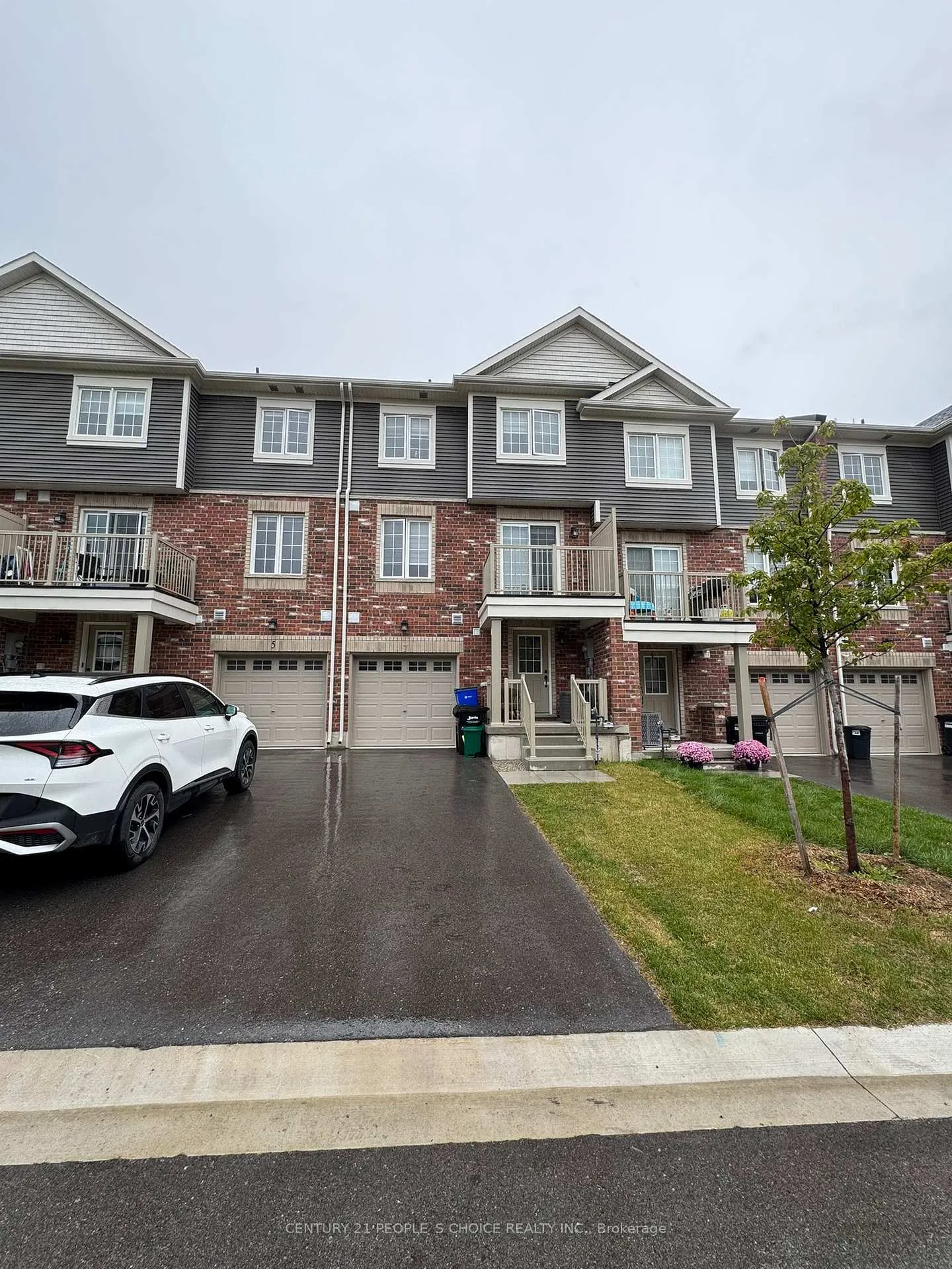 Front of 7 Silo Mews