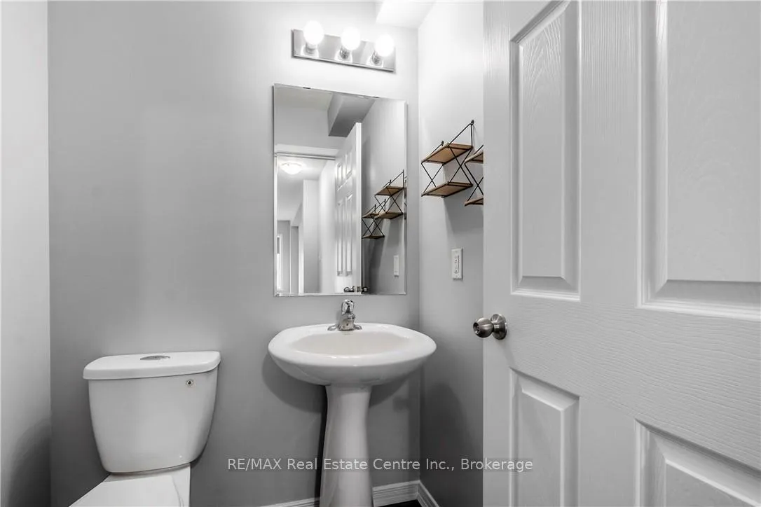 Photo 13 of Unit B9, 155 Highland Crescent, Waterloo — HOMEH