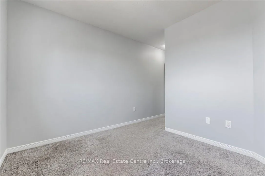Photo 16 of Unit B9, 155 Highland Crescent, Waterloo — HOMEH