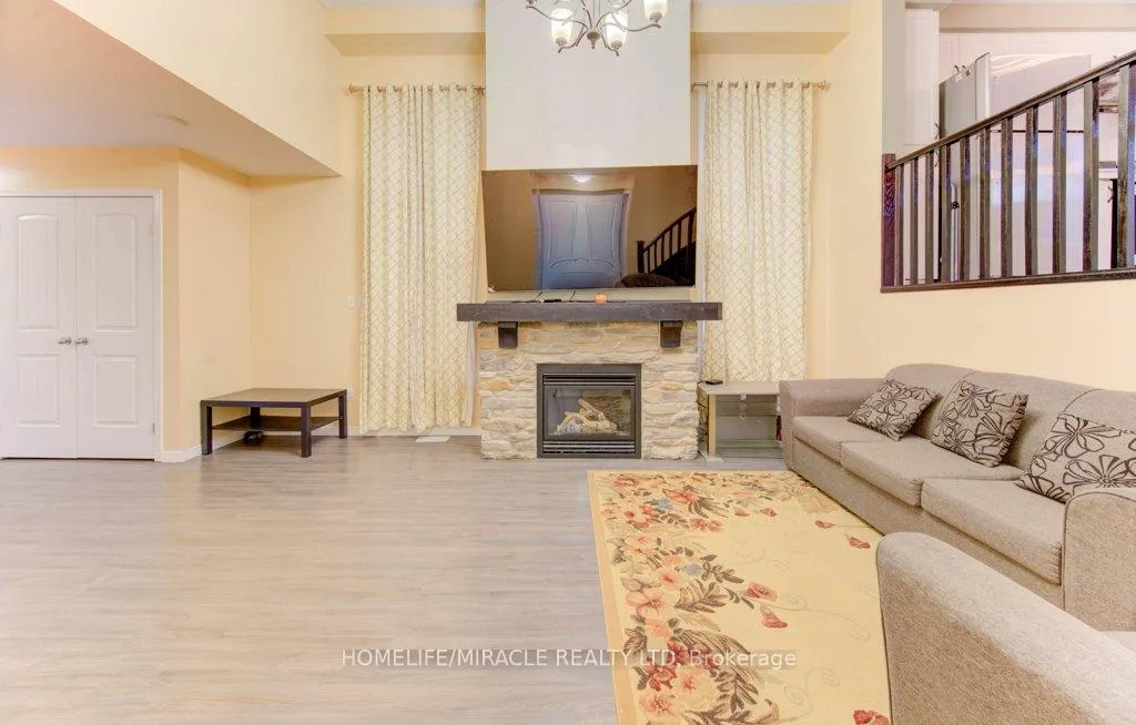 Photo 6 of 199 Cranbrook Street, Kitchener — HOMEH