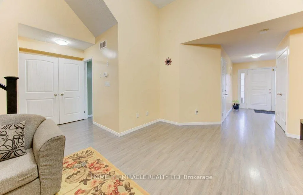 Photo 7 of 199 Cranbrook Street, Kitchener — HOMEH