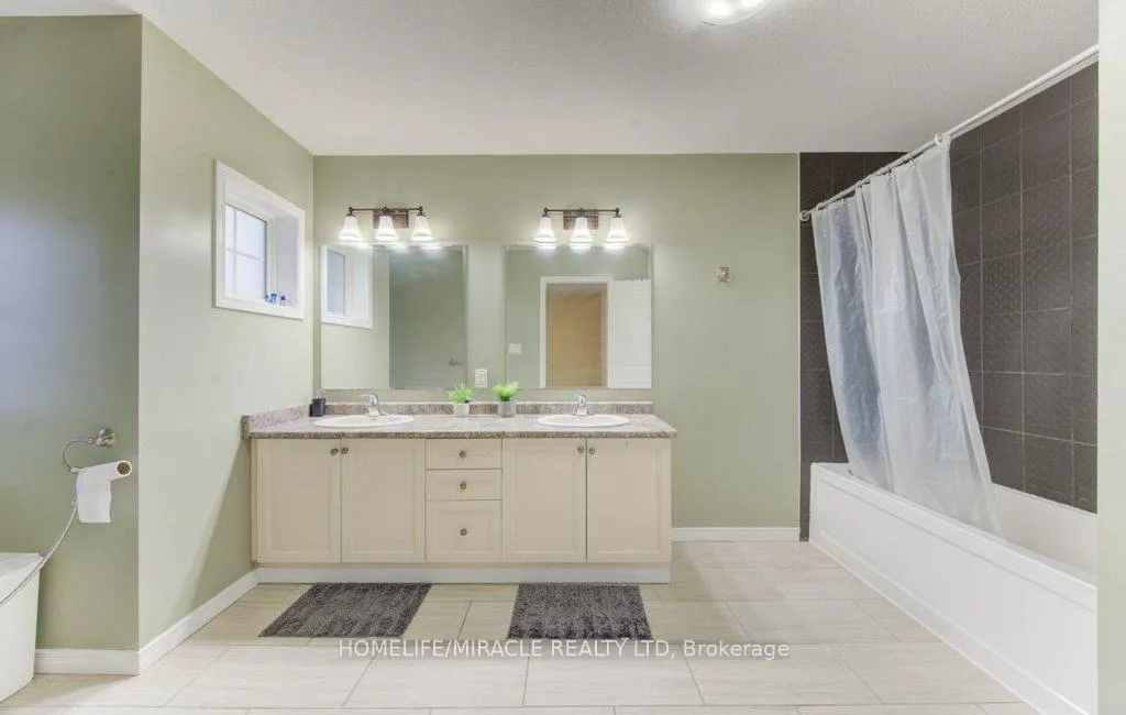 Photo 26 of 199 Cranbrook Street, Kitchener — HOMEH
