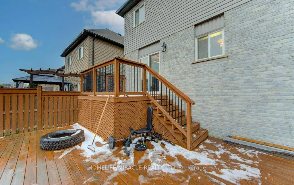 Photo 37 of 199 Cranbrook Street, Kitchener — HOMEH