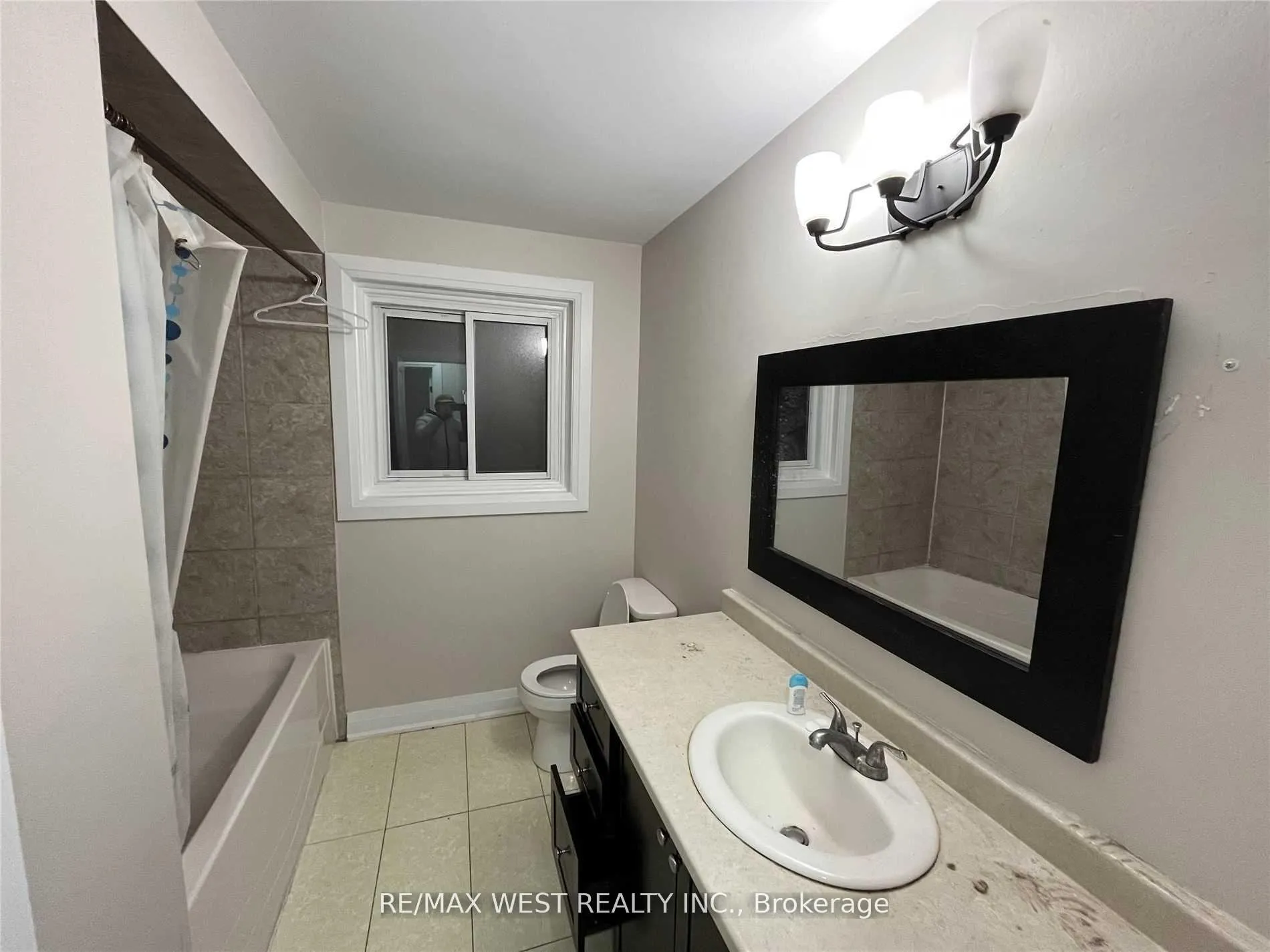 Photo 4 of Unit #Upper, 322 Hansen Road, Brampton, Madoc — HOMEH