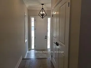 Photo 2 of 44 St Augustine Drive, Whitby, Brooklin — HOMEH