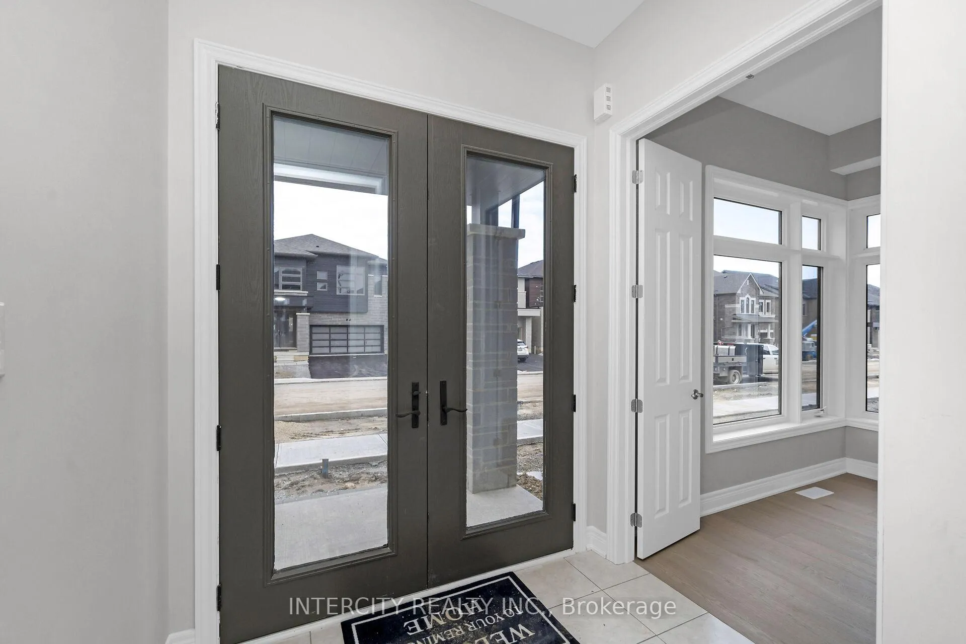 Photo 3 of Unit Lot 192, 38 Keyworth Crescent, Brampton, Sandringham-Wellington North — HOMEH