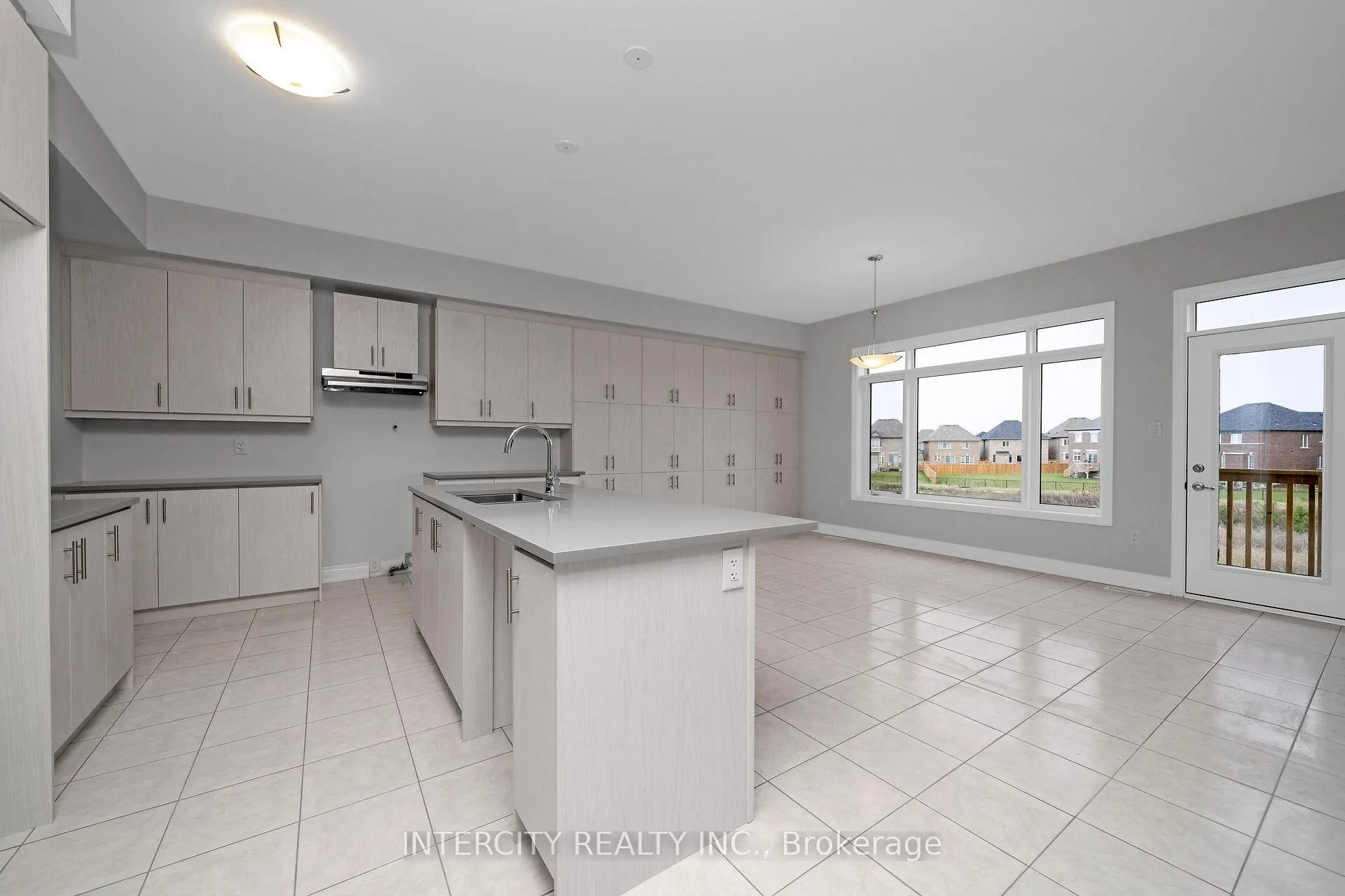 Photo 10 of Unit Lot 192, 38 Keyworth Crescent, Brampton, Sandringham-Wellington North — HOMEH