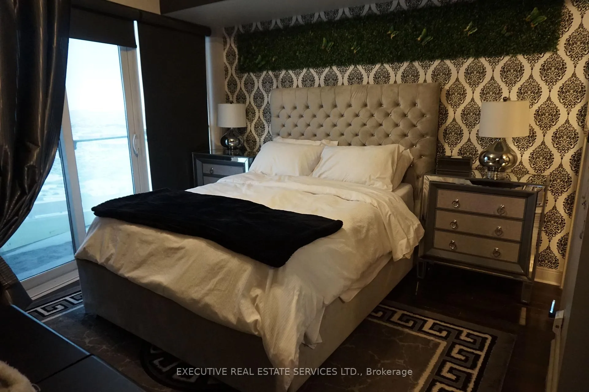 Photo 5 of Unit 2707, 50 Absolute Avenue, Mississauga, City Centre — HOMEH