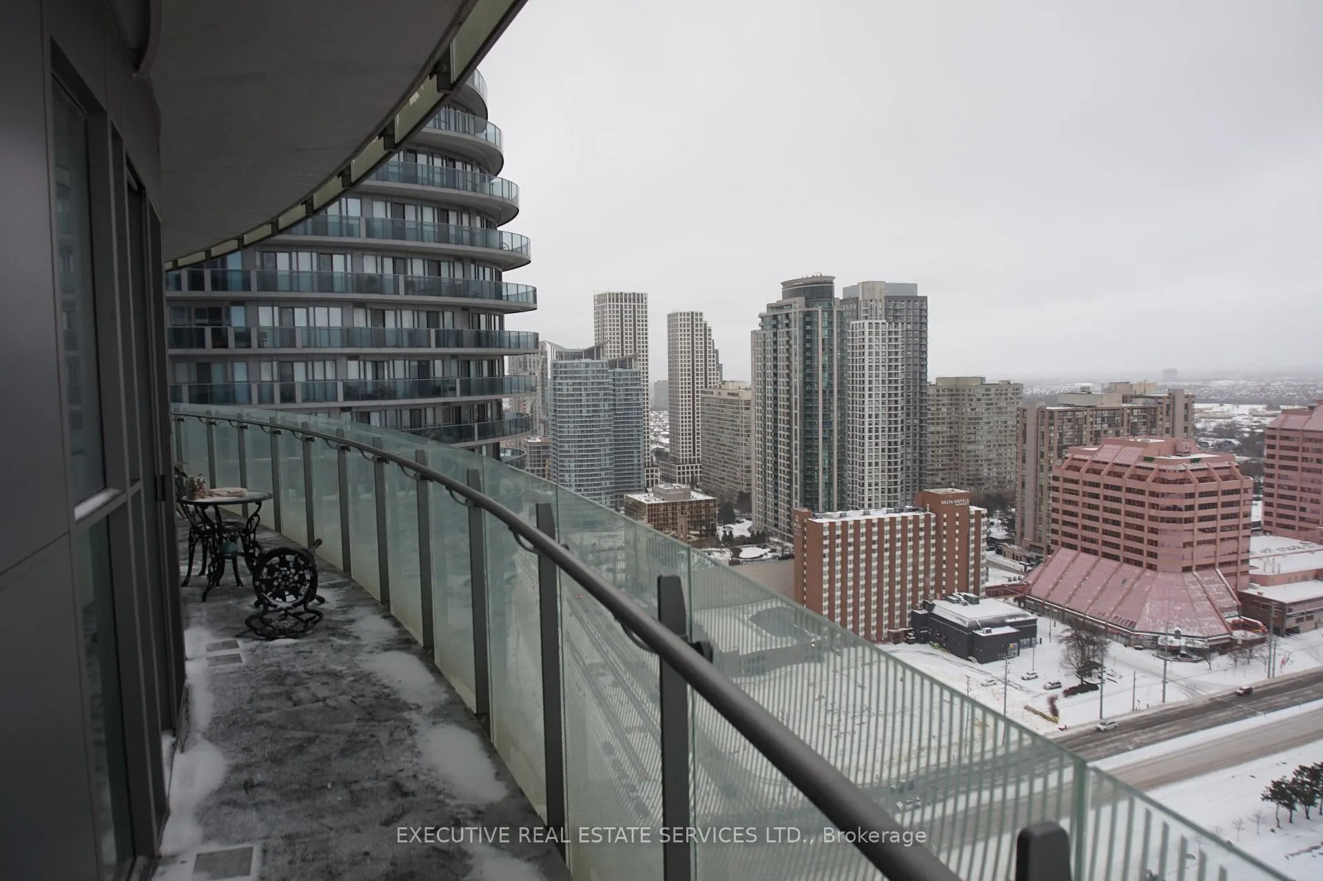 Photo 6 of Unit 2707, 50 Absolute Avenue, Mississauga, City Centre — HOMEH