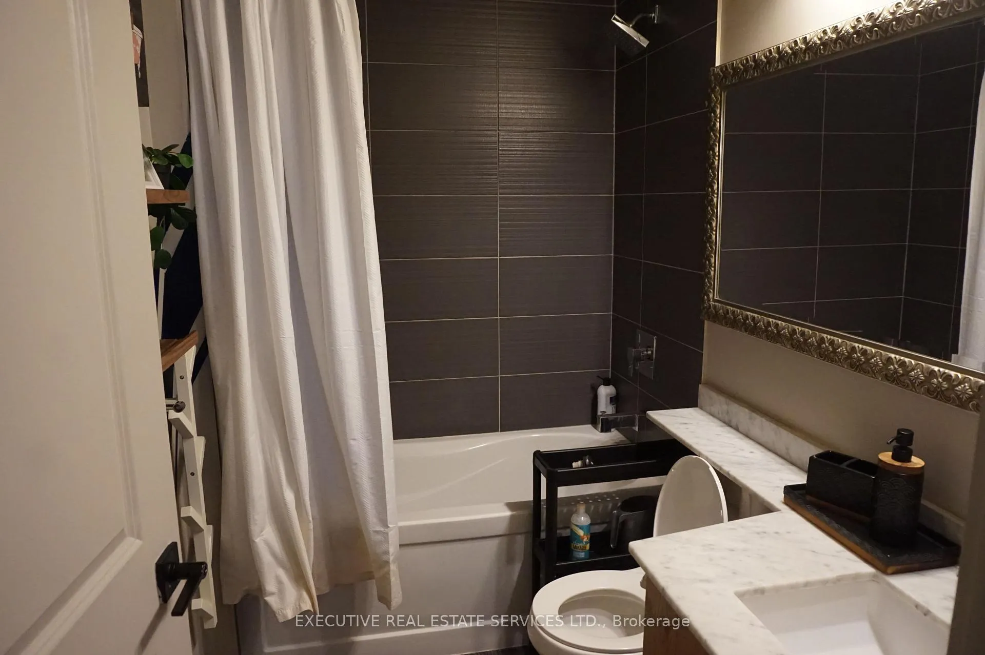 Photo 13 of Unit 2707, 50 Absolute Avenue, Mississauga, City Centre — HOMEH