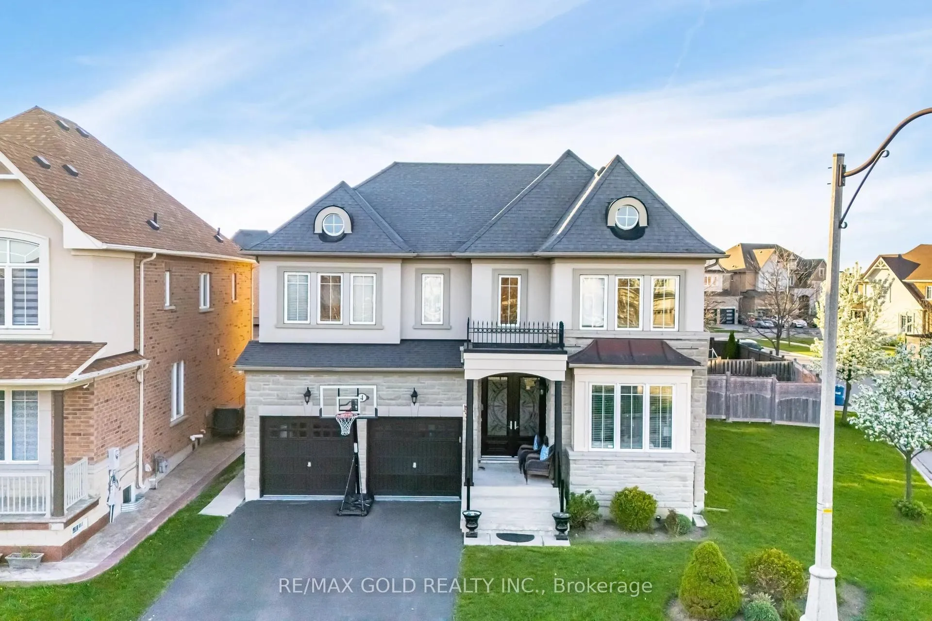 Photo 1 of 4 Fanfare Place, Brampton, Bram East — HOMEH