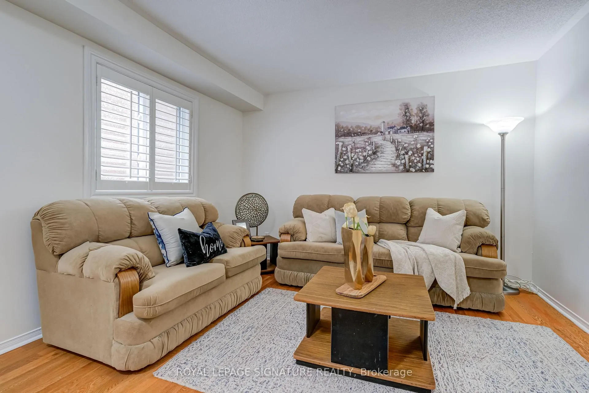 Photo 7 of 61 Cedarwood Crescent, Brampton, Brampton West — HOMEH