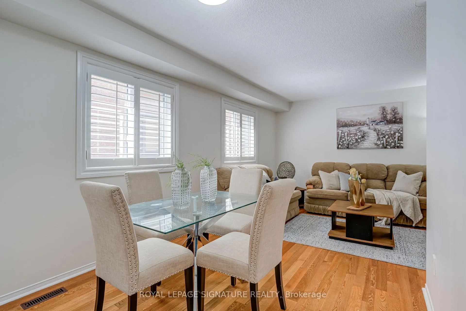 Photo 10 of 61 Cedarwood Crescent, Brampton, Brampton West — HOMEH