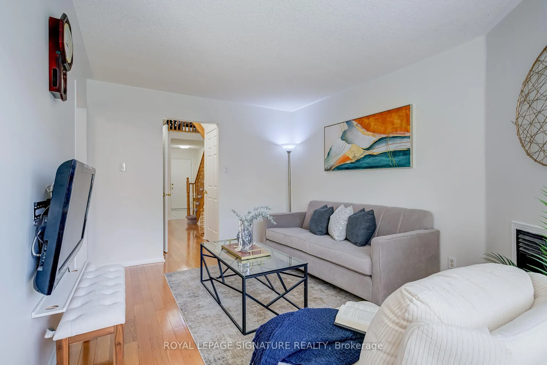 Photo 14 of 61 Cedarwood Crescent, Brampton, Brampton West — HOMEH