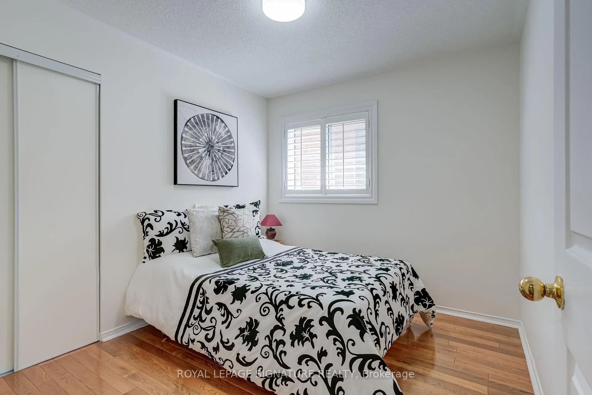 Photo 36 of 61 Cedarwood Crescent, Brampton, Brampton West — HOMEH