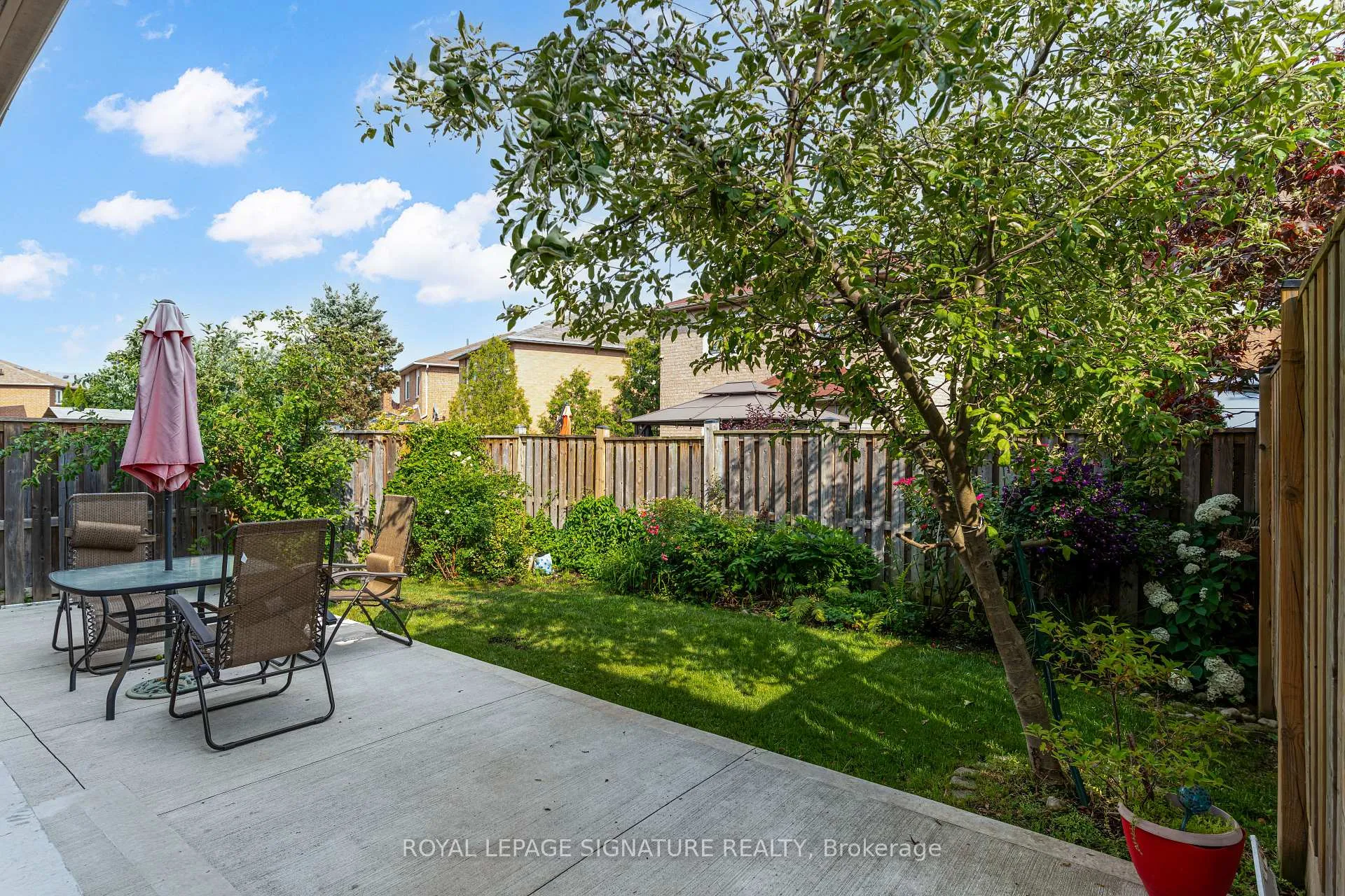 Photo 42 of 61 Cedarwood Crescent, Brampton, Brampton West — HOMEH