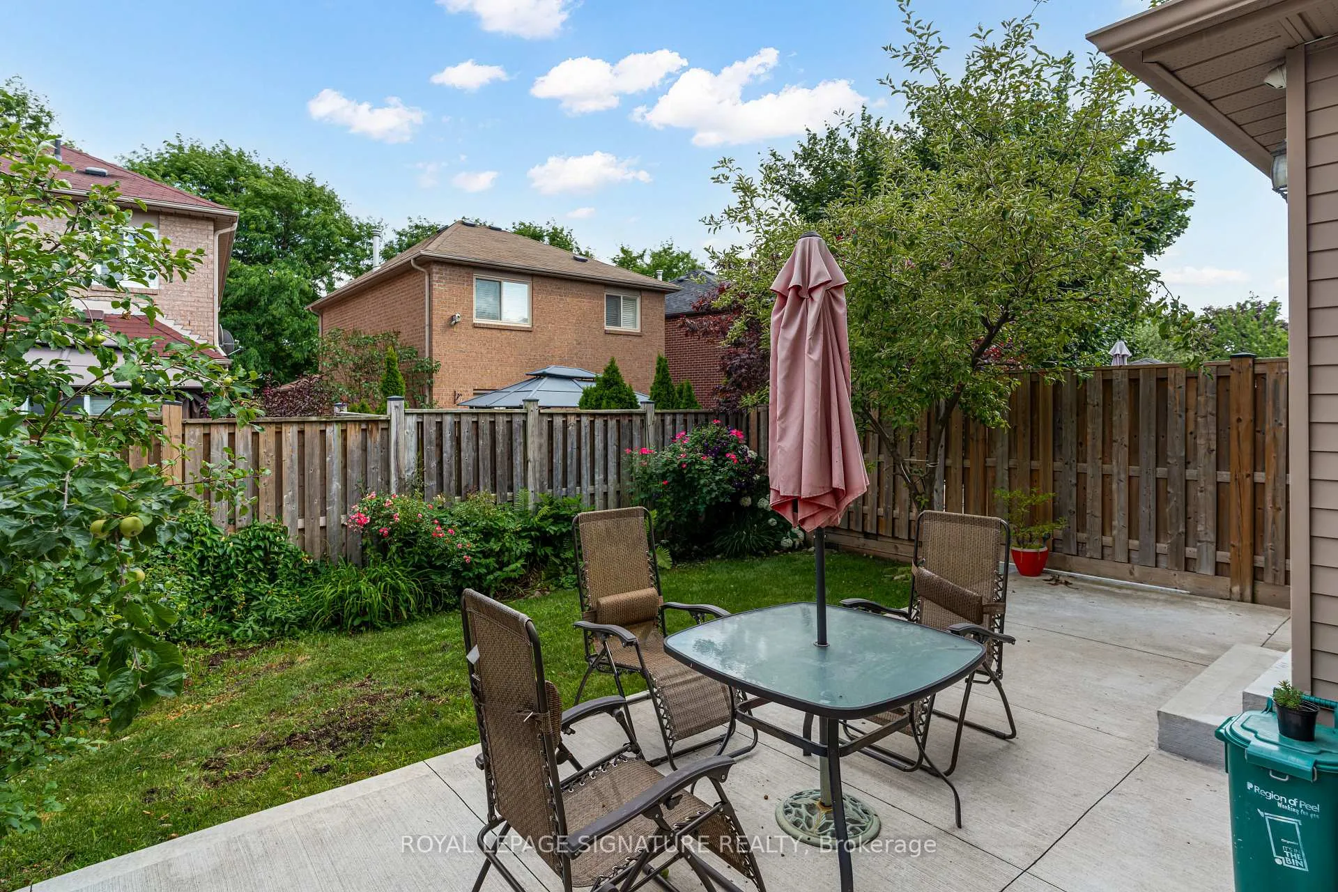 Photo 43 of 61 Cedarwood Crescent, Brampton, Brampton West — HOMEH