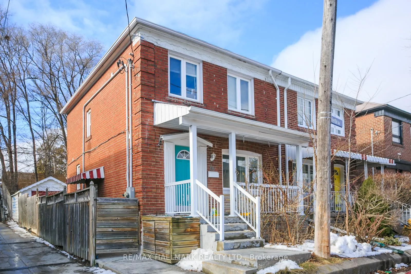 Photo 19 of Unit Upper, 96 Hertle Avenue, Toronto, Greenwood-Coxwell — HOMEH