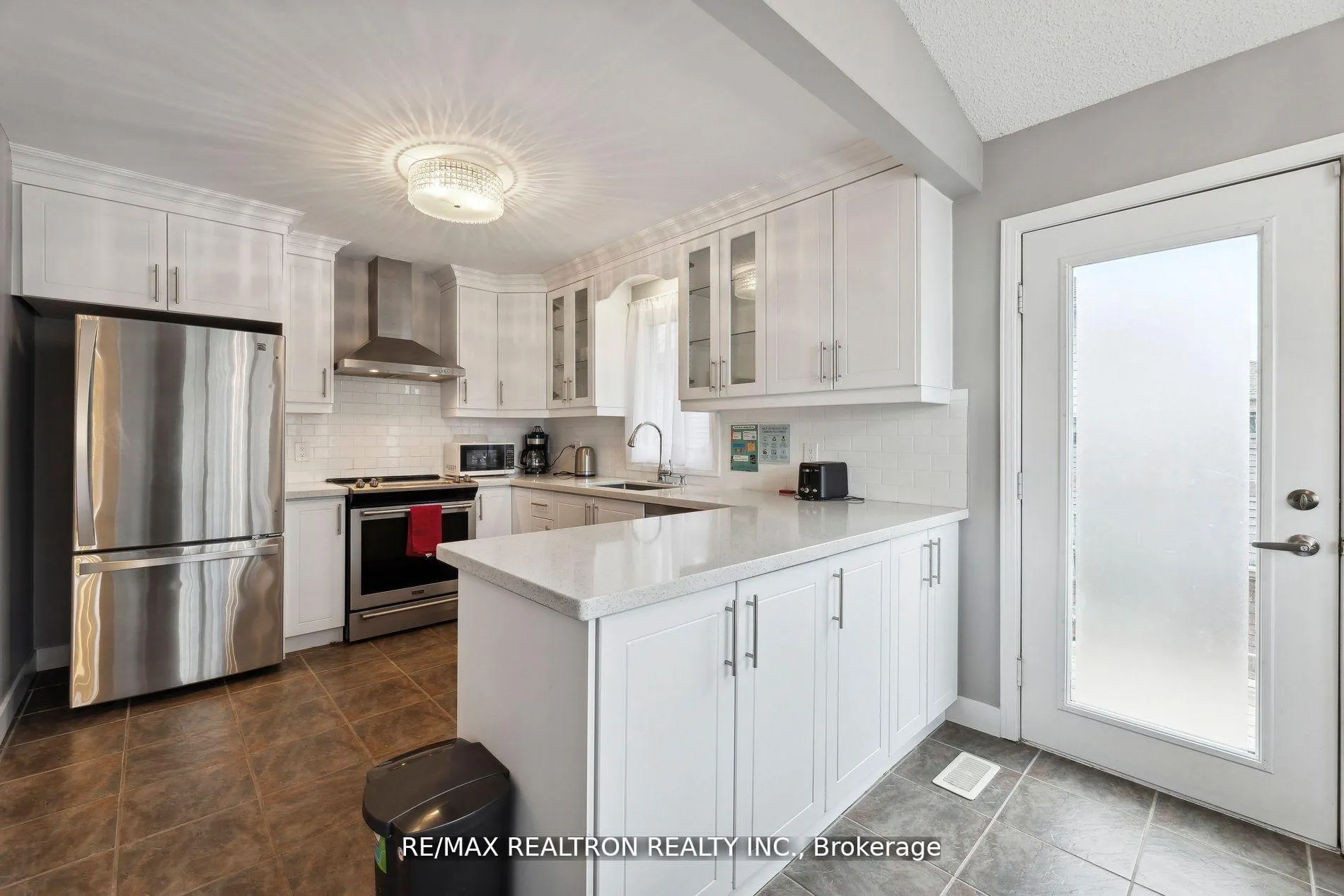 Photo 13 of 56 Kintyre Street, Clarington, Courtice — HOMEH