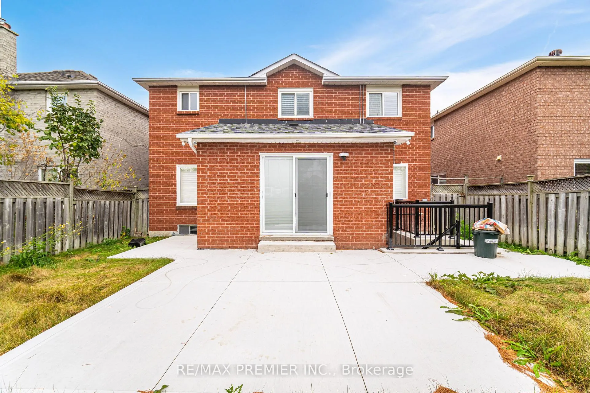Photo 40 of 495 Fairview Road W, Mississauga, Fairview — HOMEH
