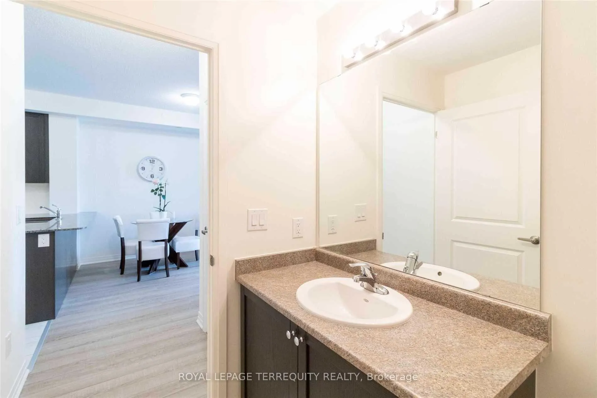 Photo 13 of Unit 111, 70 Shipway Avenue, Clarington, Newcastle — HOMEH