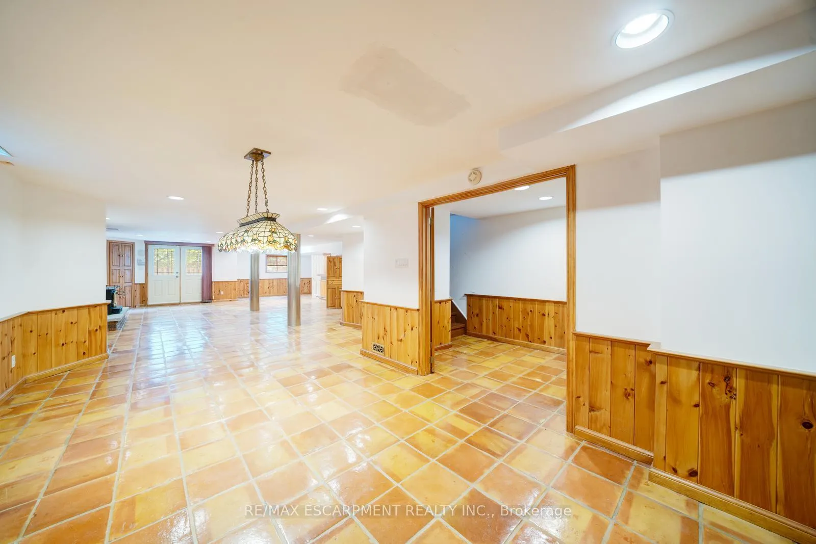 Photo 37 of 102 Crawford Rose Drive, Aurora, Aurora Heights — HOMEH
