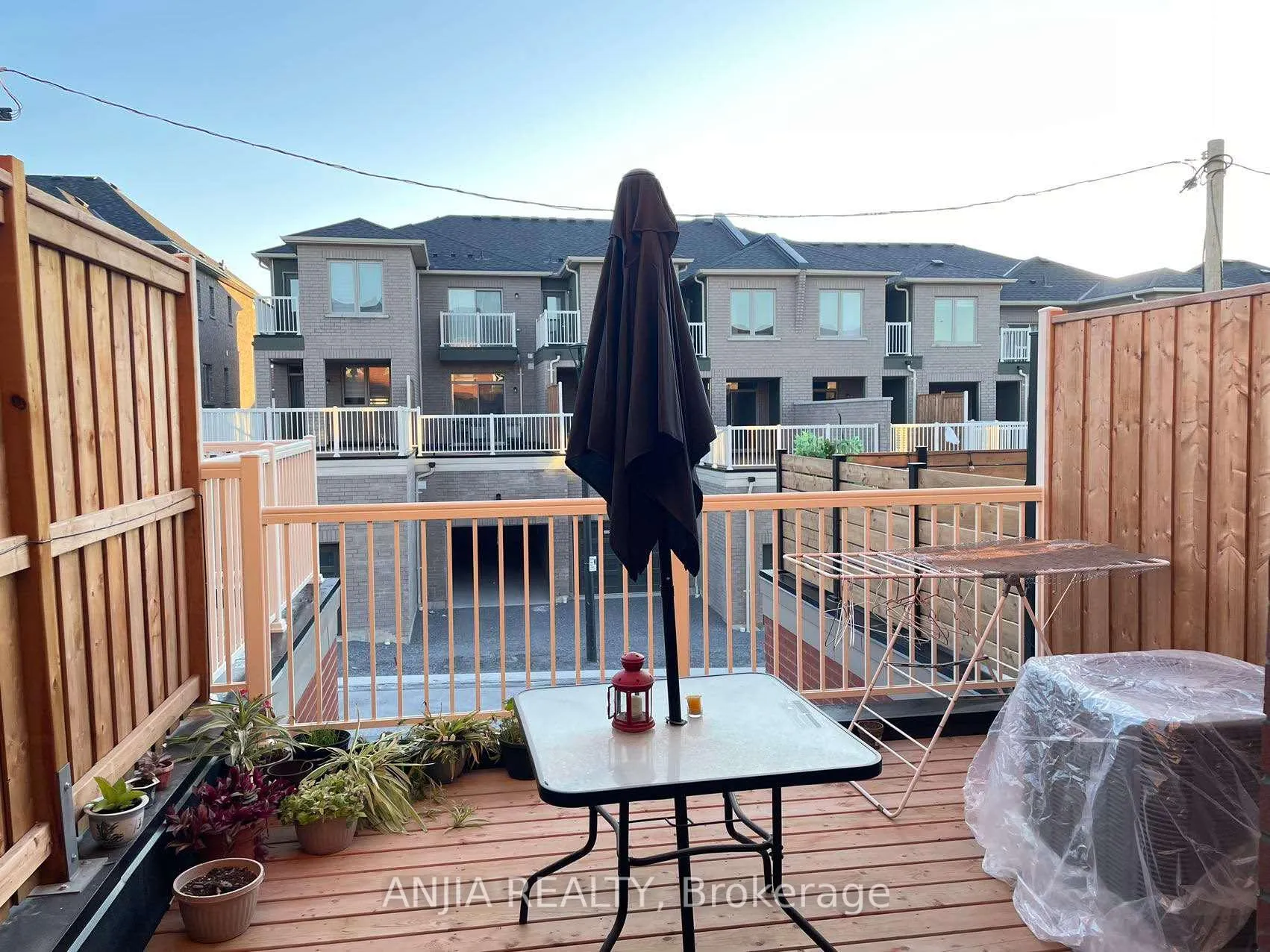 Photo 1 of 2863 Whites Road, Pickering, Rural Pickering — HOMEH