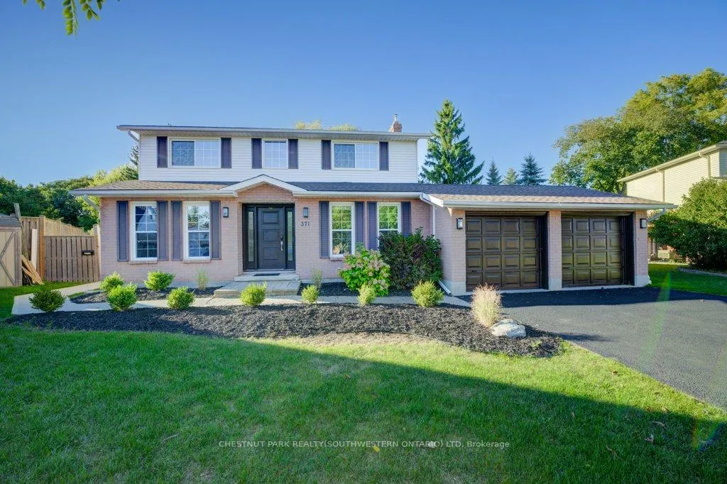 Photo 1 of 371 Strawberry Crescent, Waterloo — HOMEH