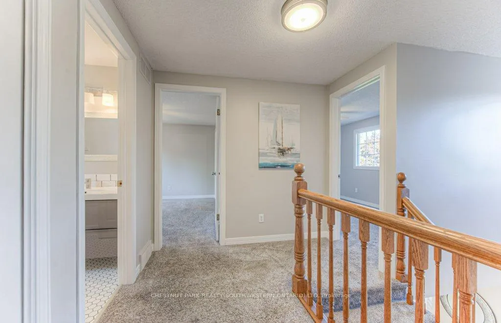Photo 21 of 371 Strawberry Crescent, Waterloo — HOMEH