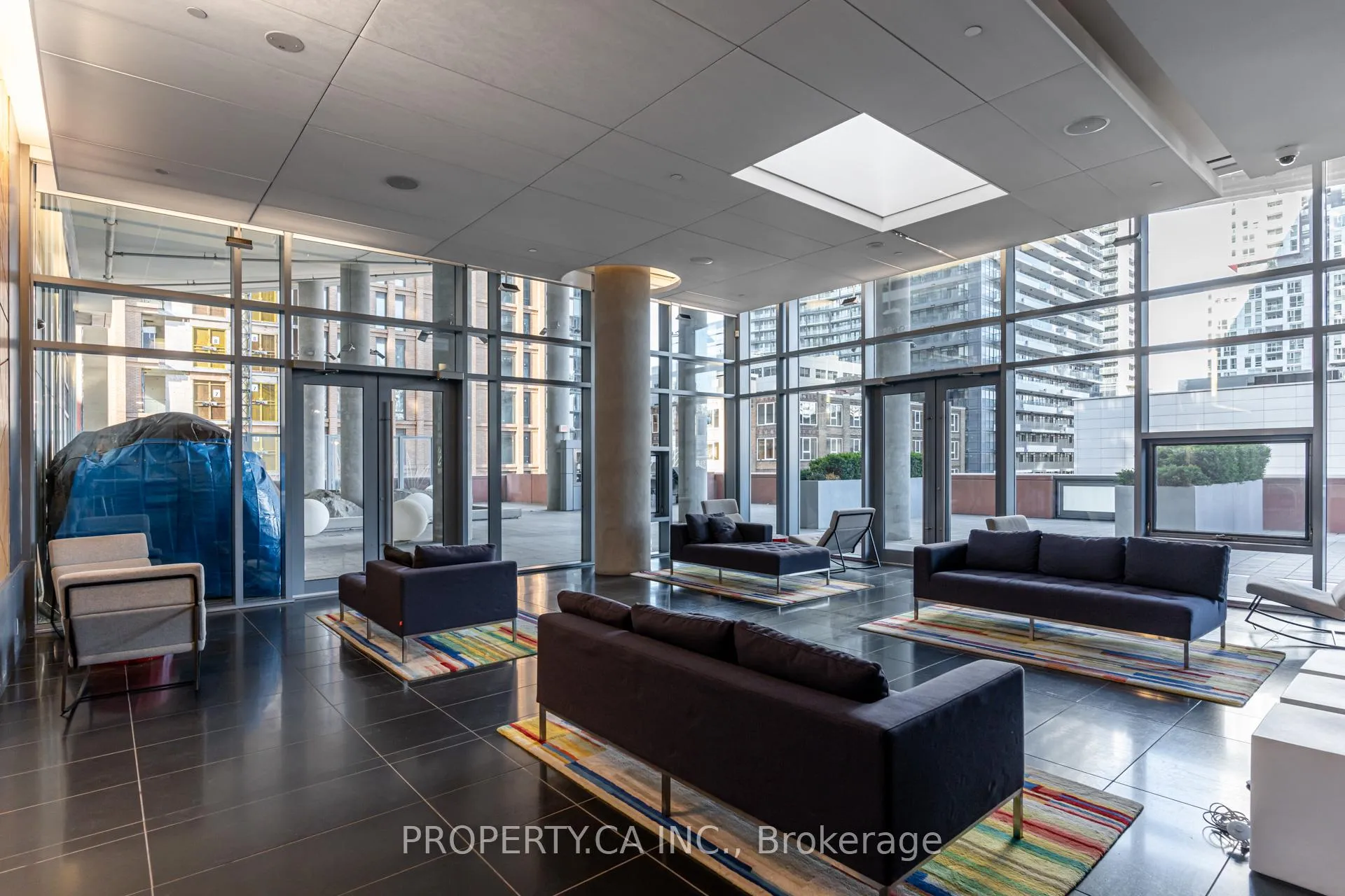 Photo 19 of Unit 1908, 21 Widmer Street, Toronto, Waterfront Communities — HOMEH