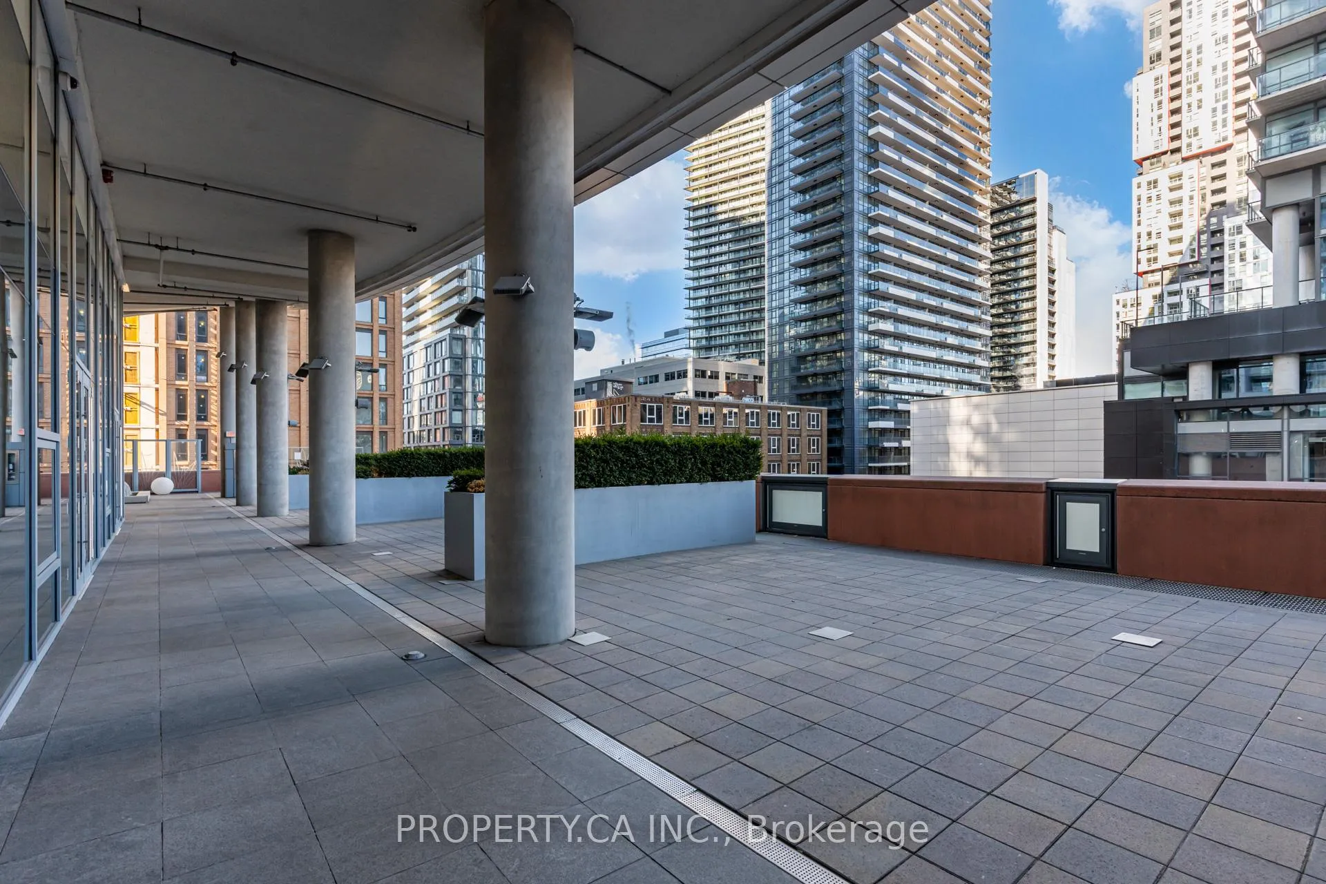 Photo 23 of Unit 1908, 21 Widmer Street, Toronto, Waterfront Communities — HOMEH