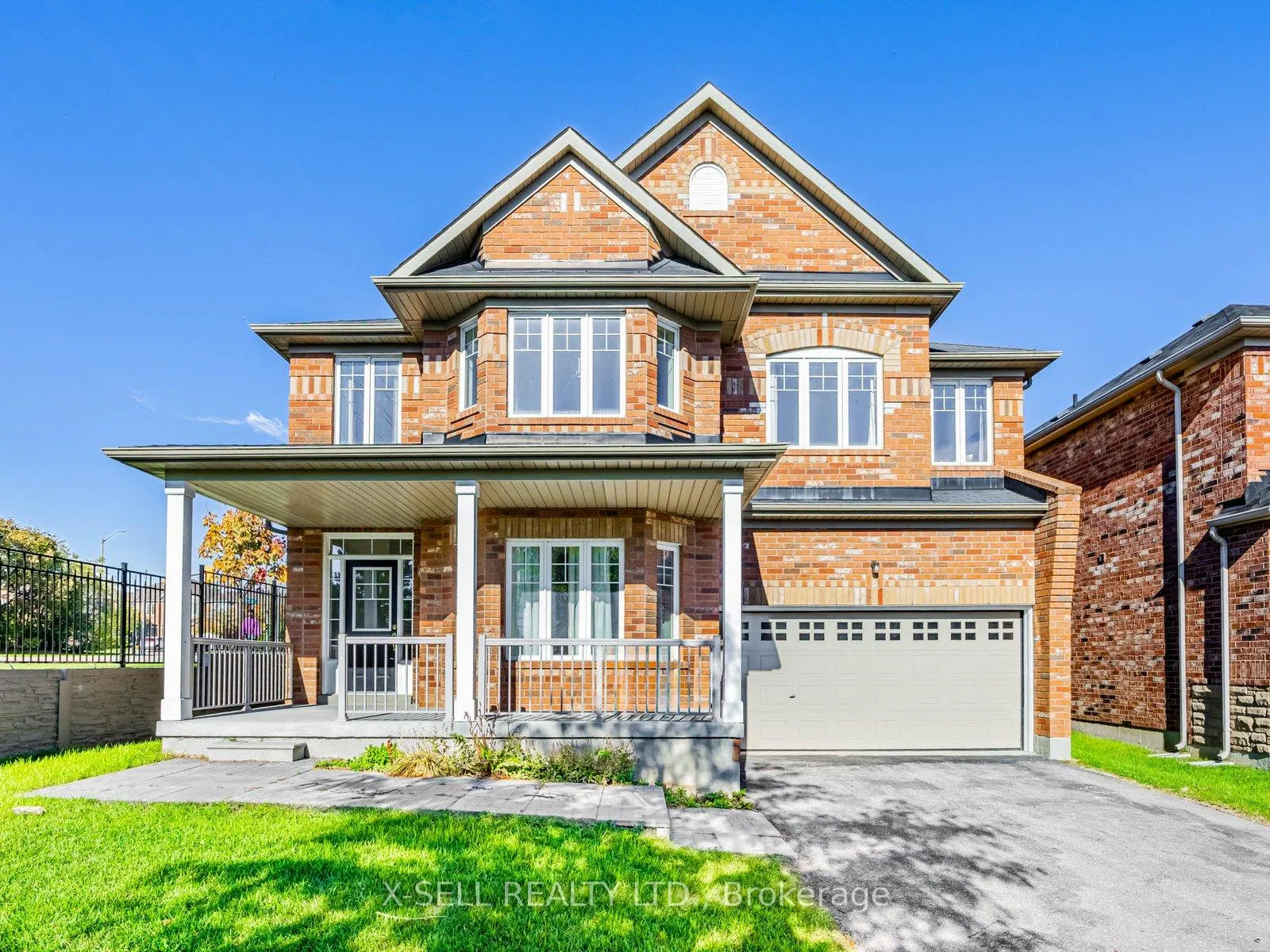 Photo 1 of 32 Dockside Court, Brampton, Sandringham-Wellington — HOMEH