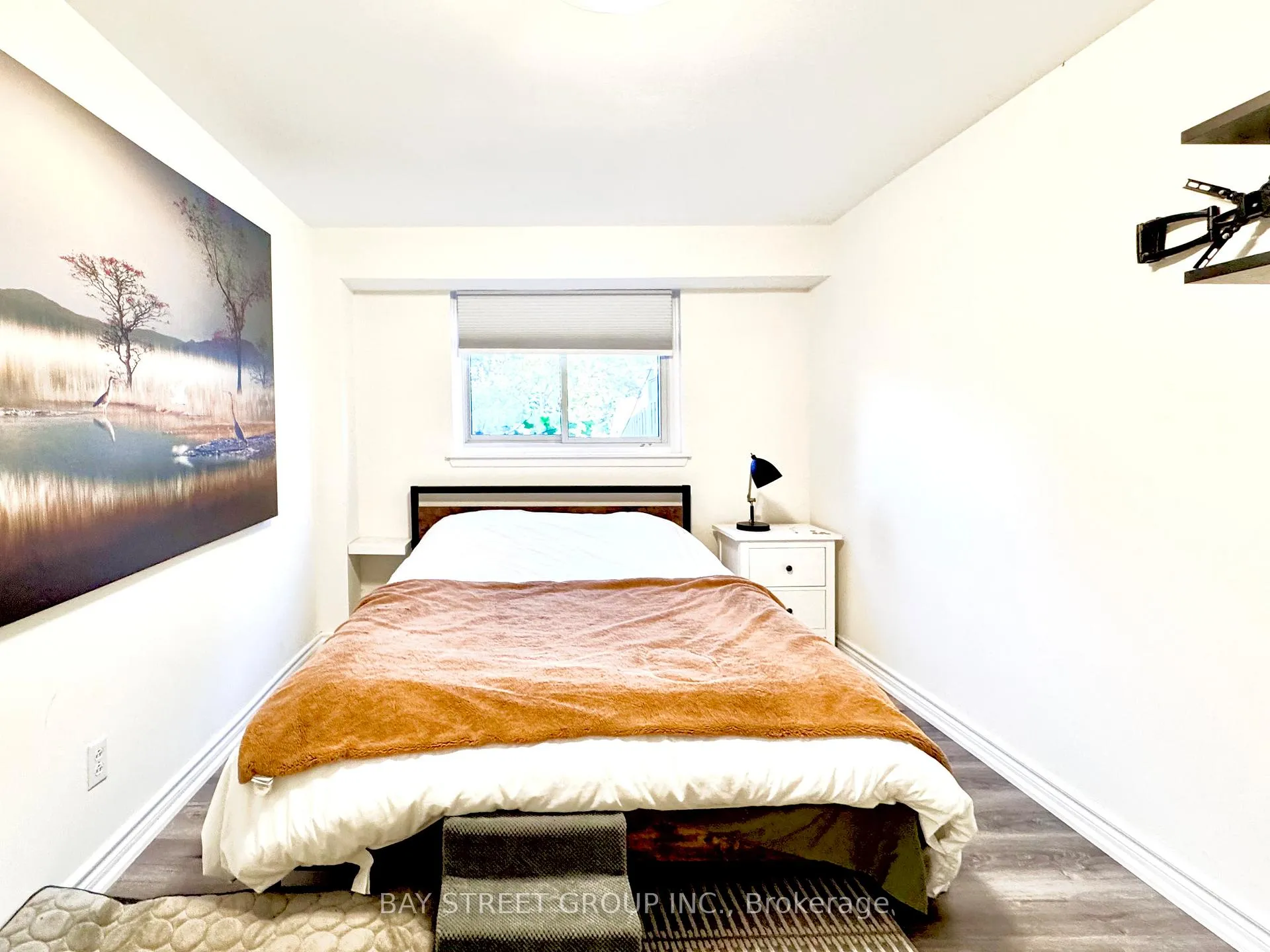 Photo 9 of 445 Harcourt Drive, Oshawa, Donevan — HOMEH