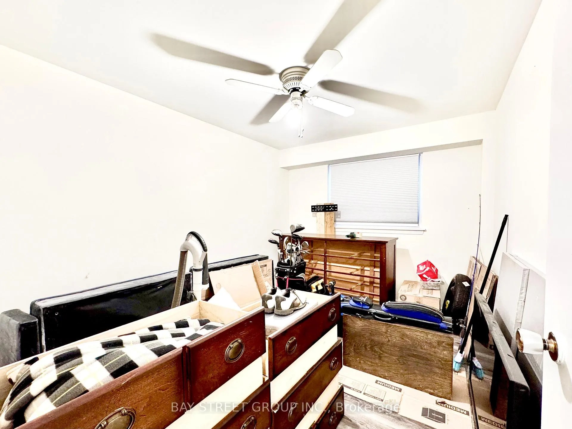 Photo 11 of 445 Harcourt Drive, Oshawa, Donevan — HOMEH