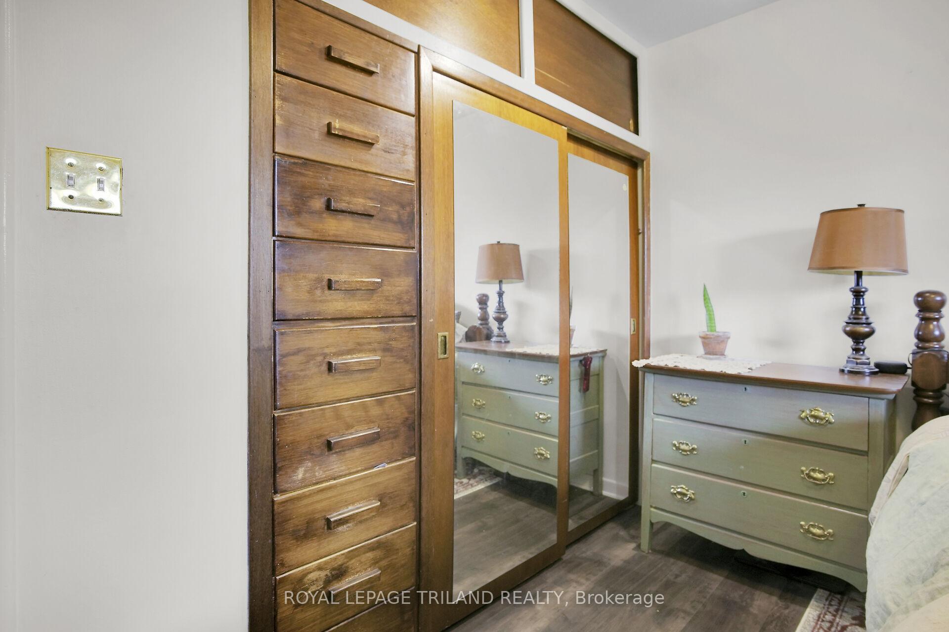 Photo 18 of 212 West Street, Central Elgin, Belmont — HOMEH