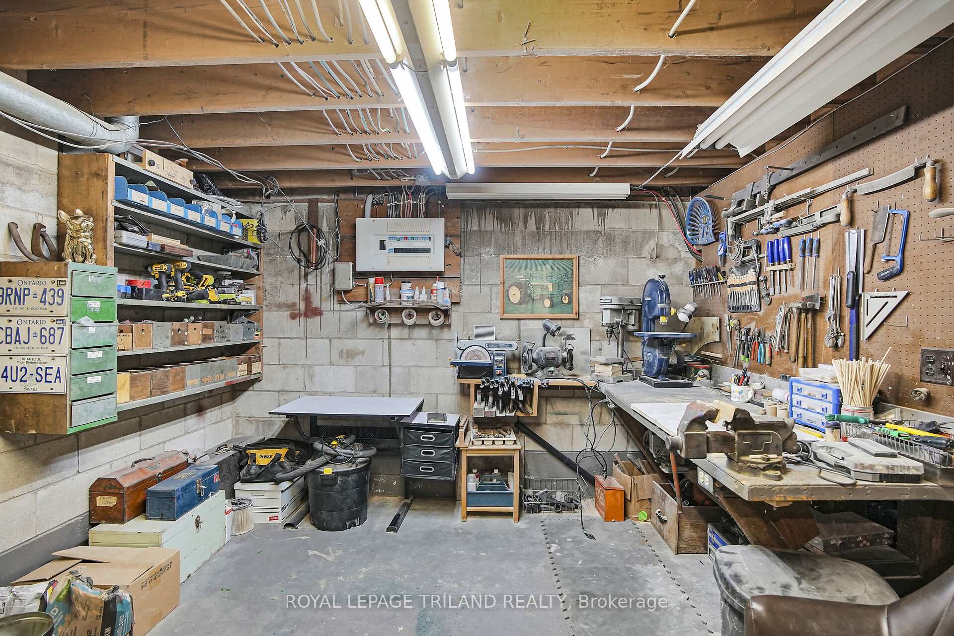 Photo 30 of 212 West Street, Central Elgin, Belmont — HOMEH