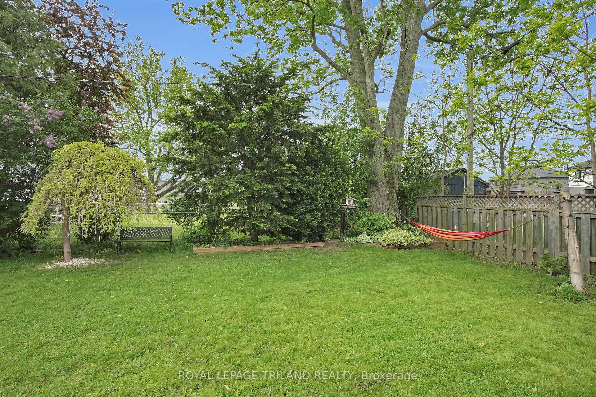 Photo 37 of 212 West Street, Central Elgin, Belmont — HOMEH