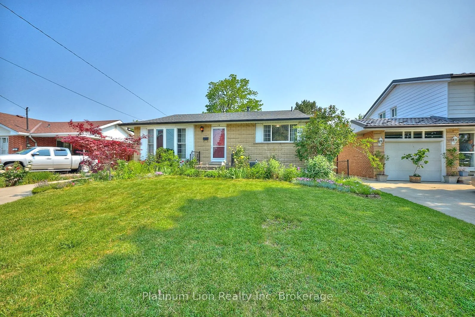 Front of 19 Secord Drive