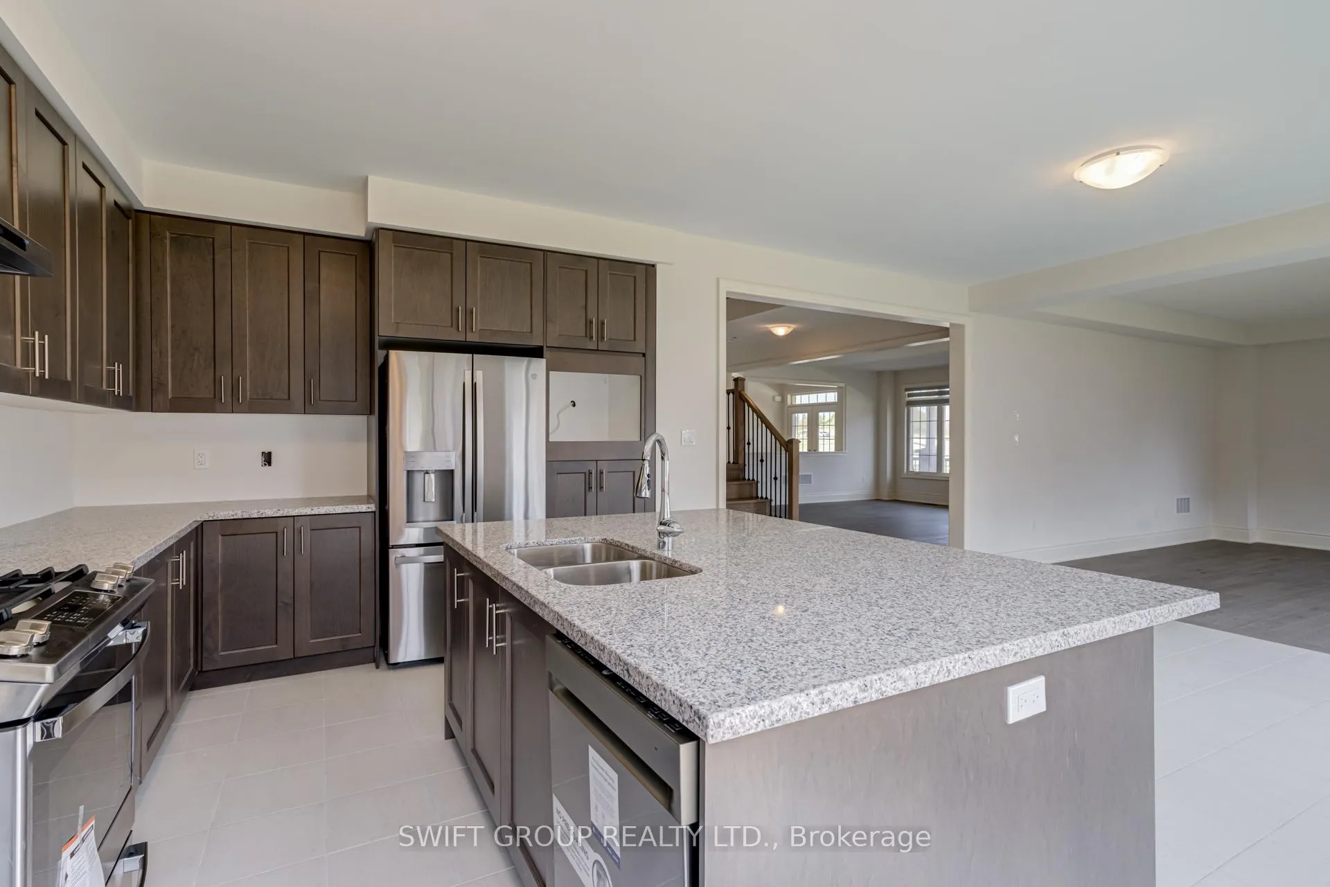 Photo 17 of 496 Skinner Road, Hamilton, Waterdown — HOMEH