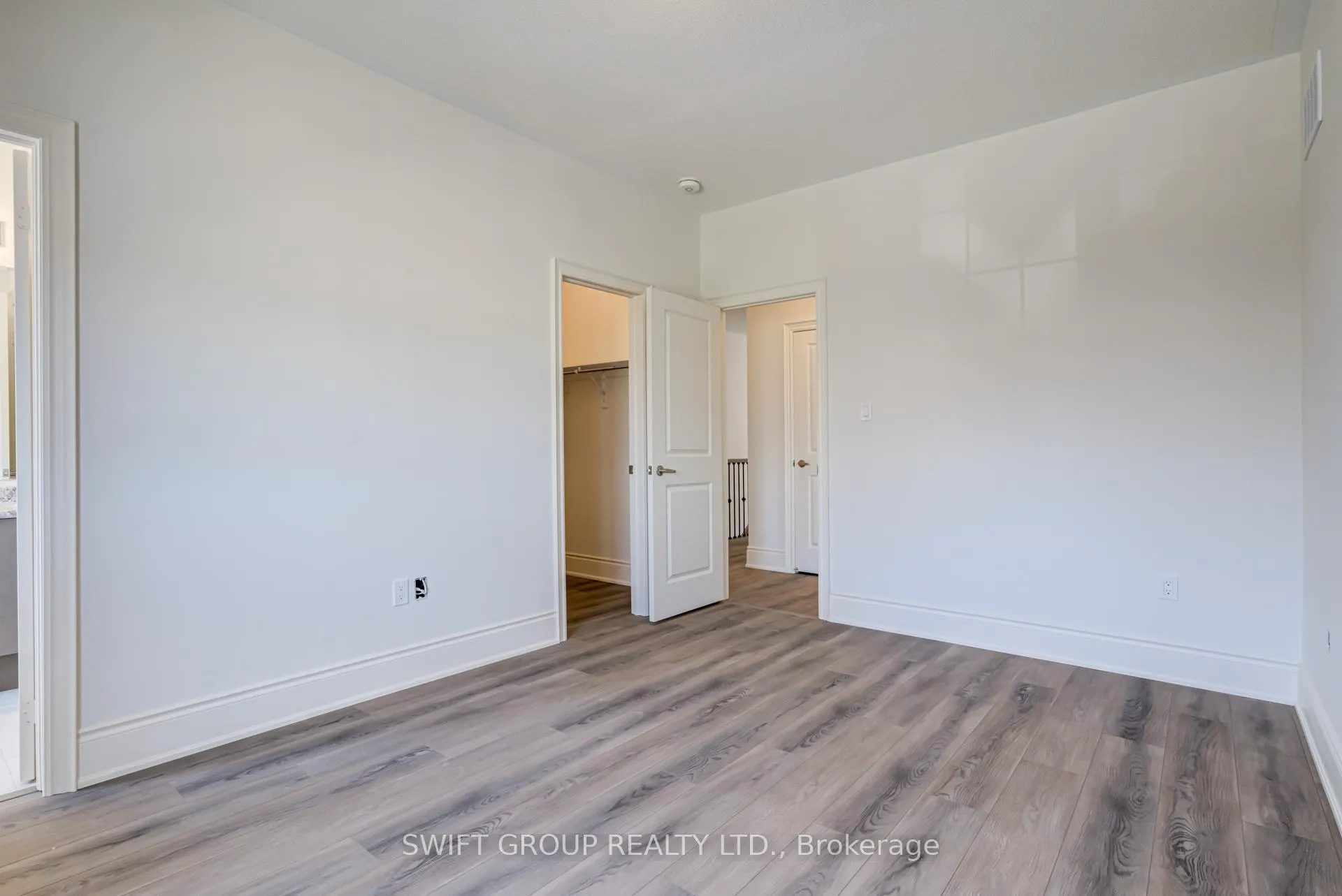 Photo 31 of 496 Skinner Road, Hamilton, Waterdown — HOMEH
