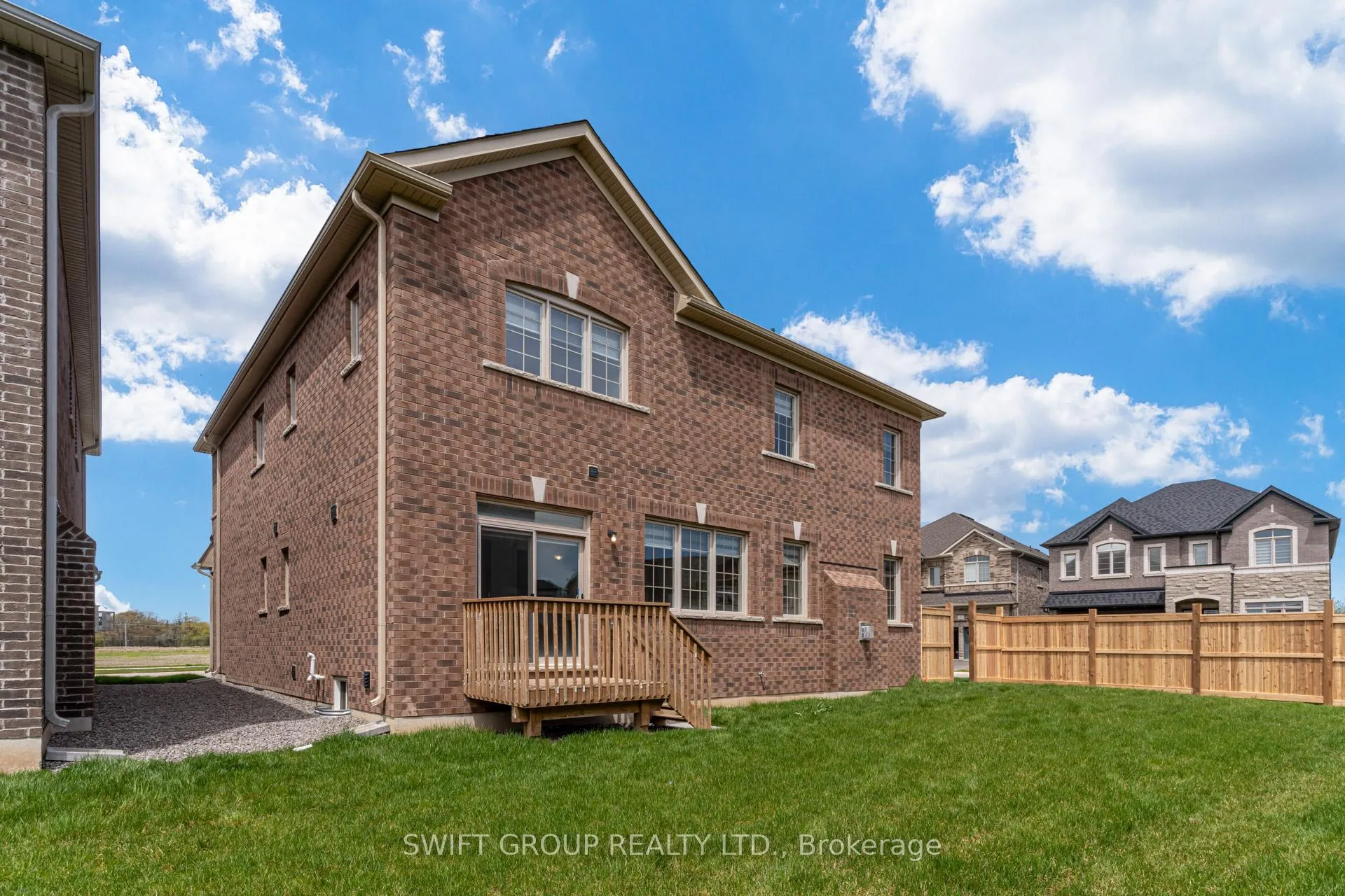 Photo 38 of 496 Skinner Road, Hamilton, Waterdown — HOMEH