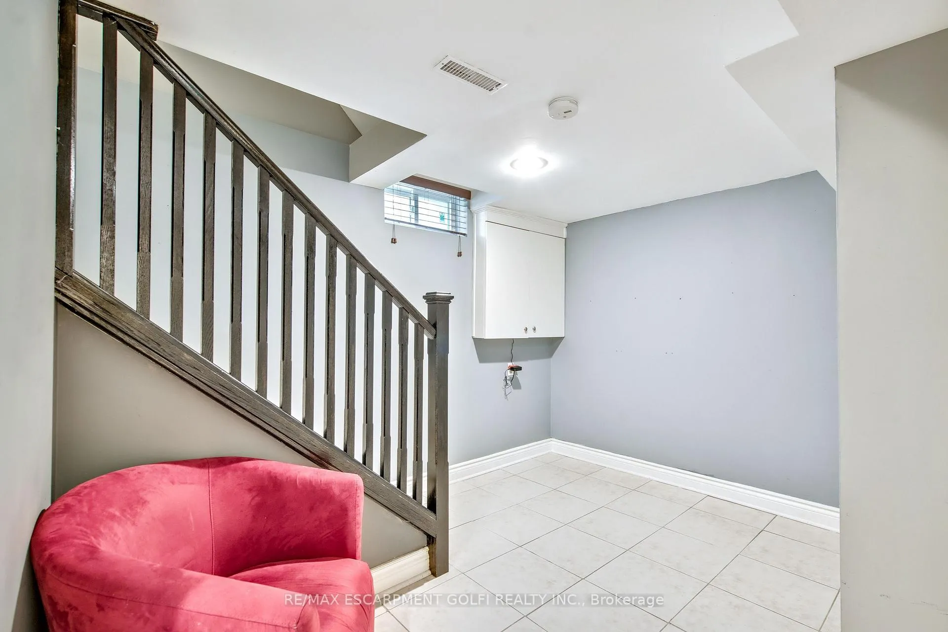 Photo 25 of 59 Commerford Street, Thorold, Confederation Heights — HOMEH