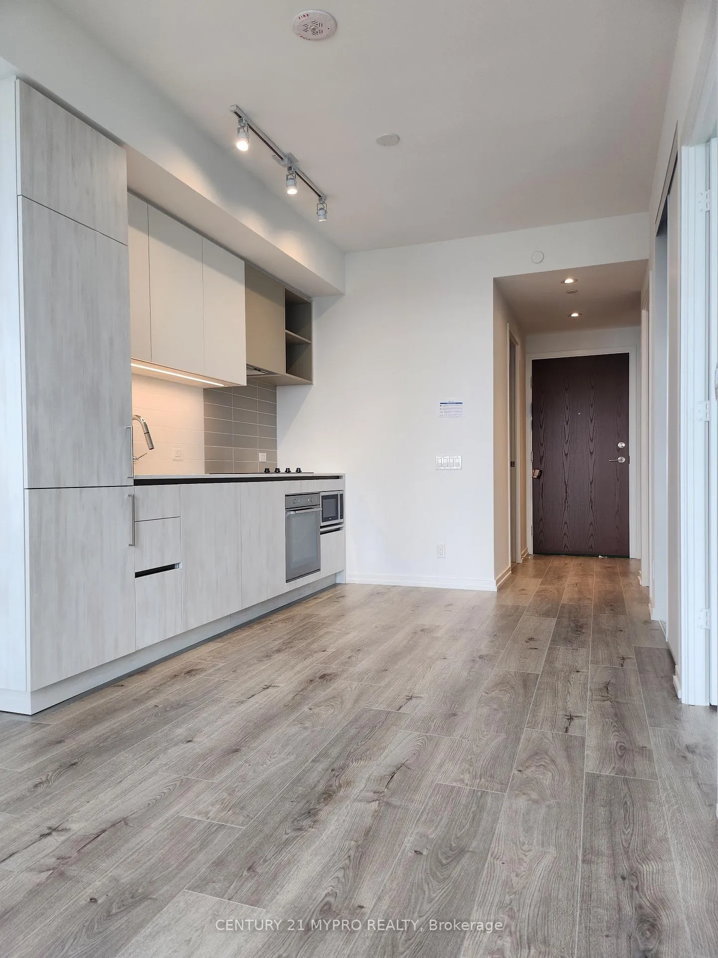 Photo 3 of Unit 4307, 1000 Portage Parkway, Vaughan, Vaughan Corporate Centre — HOMEH