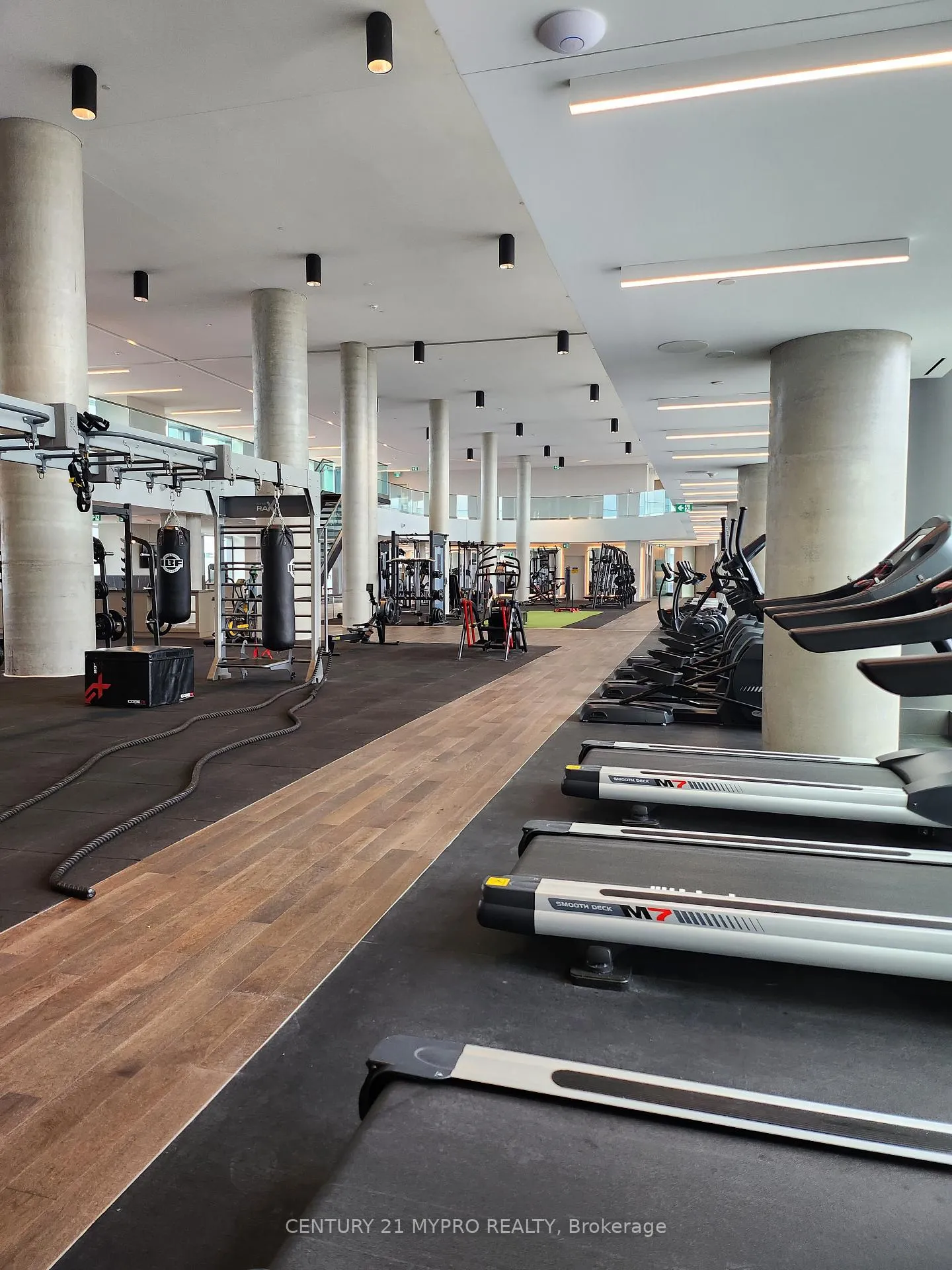 Photo 8 of Unit 4307, 1000 Portage Parkway, Vaughan, Vaughan Corporate Centre — HOMEH