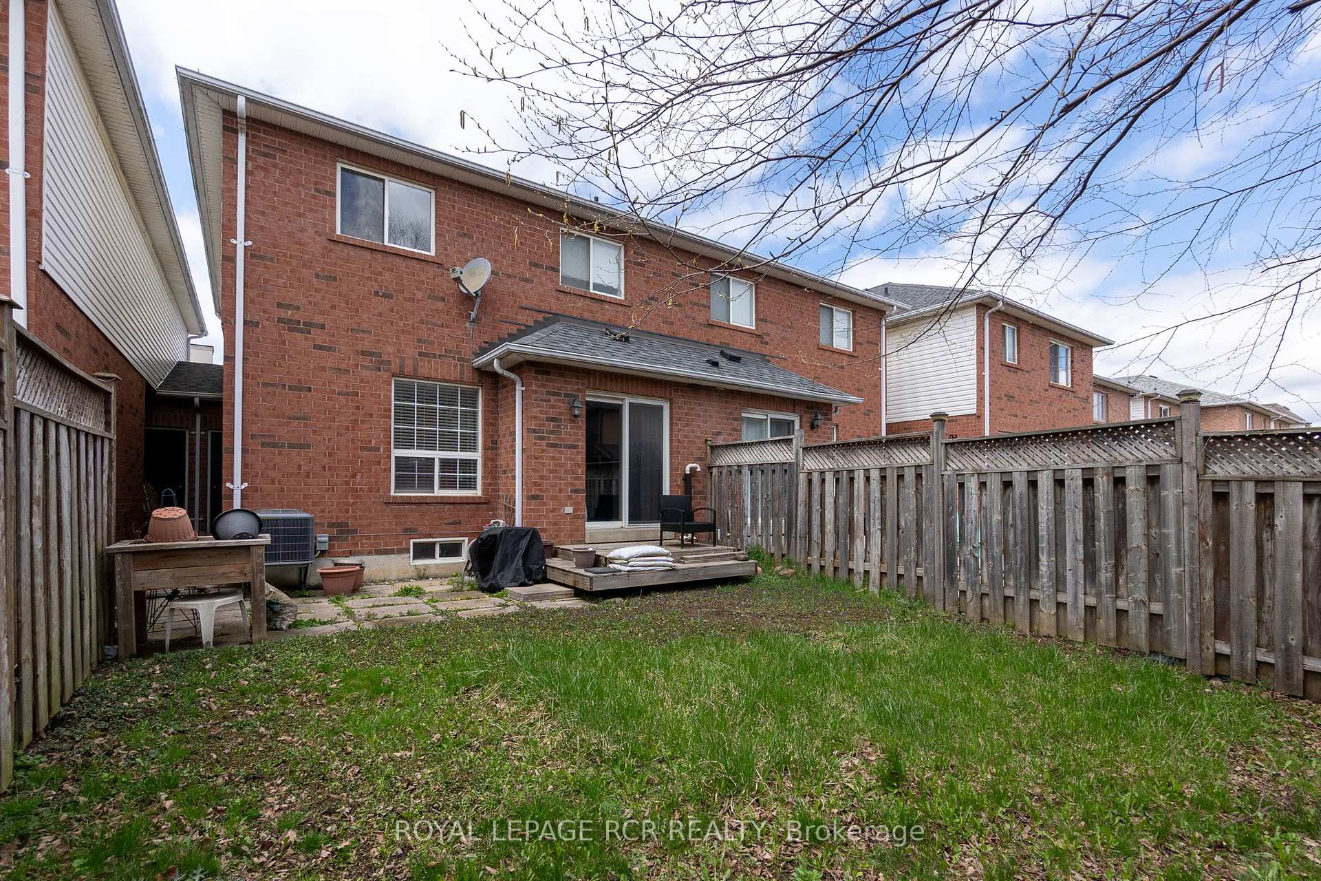 Photo 14 of 13 Queensland Crescent, Caledon, Bolton East — HOMEH