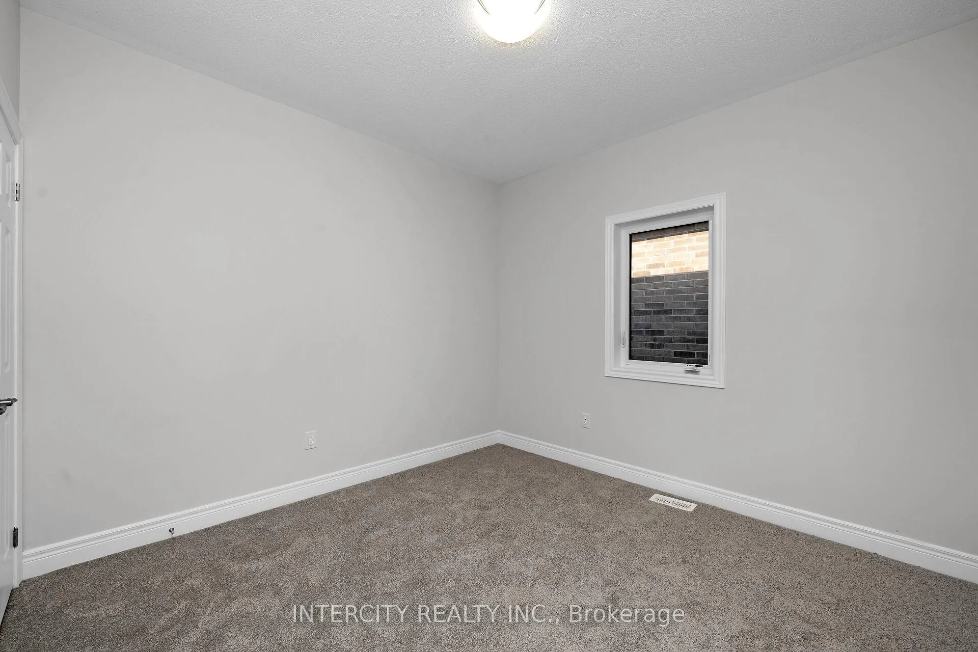 Photo 22 of Unit Lot 92, 29 Kessler Drive, Brampton, Sandringham-Wellington North — HOMEH