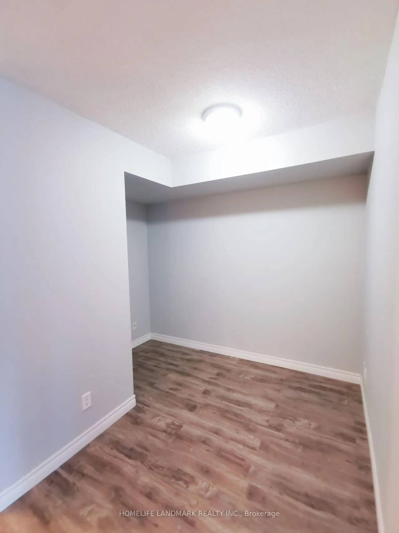 Photo 10 of Unit 508, 30 Grand Trunk Crescent, Toronto, Waterfront Communities — HOMEH