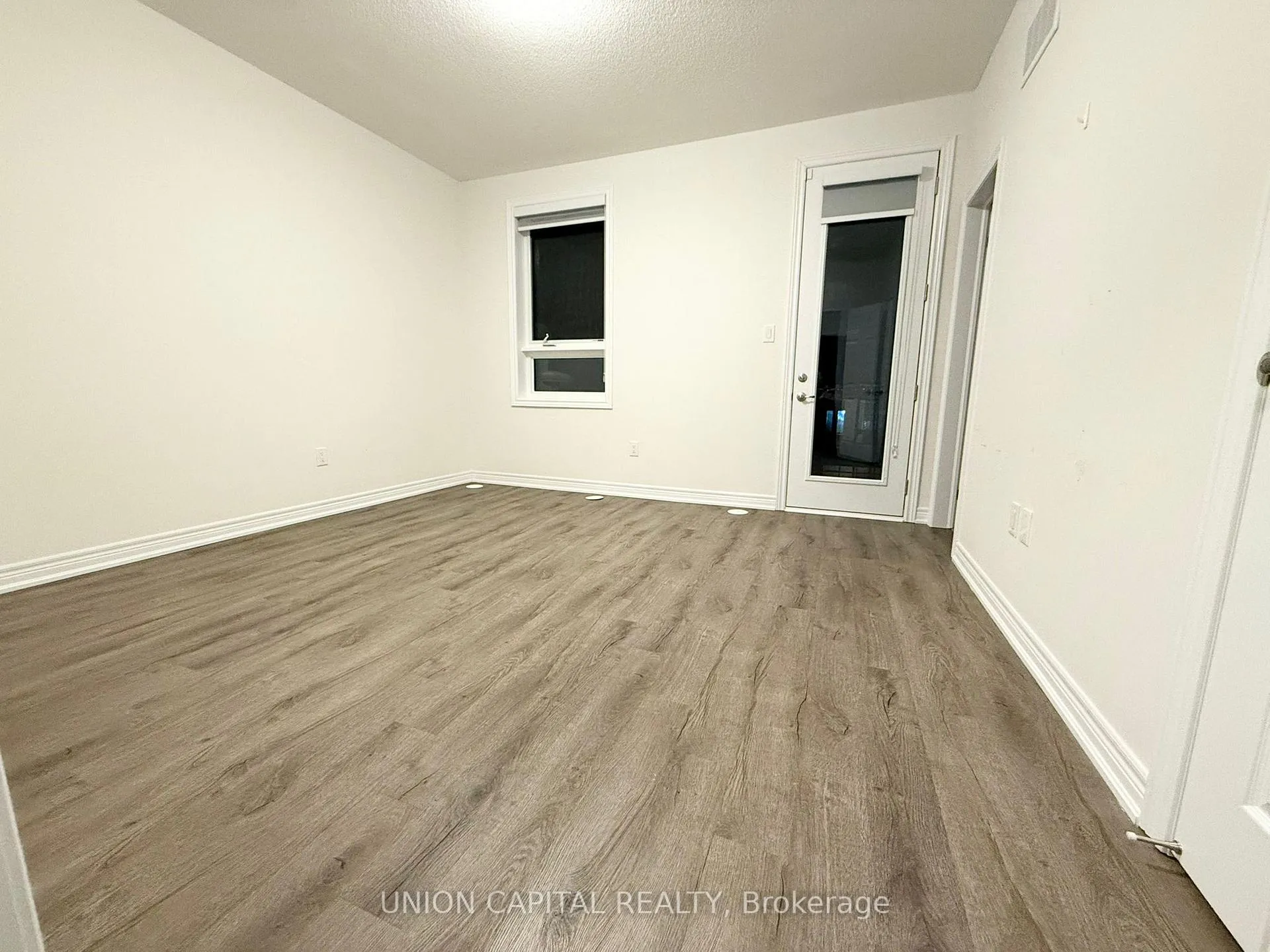 Photo 24 of 22 Robert Eaton Avenue, Markham, Middlefield — HOMEH