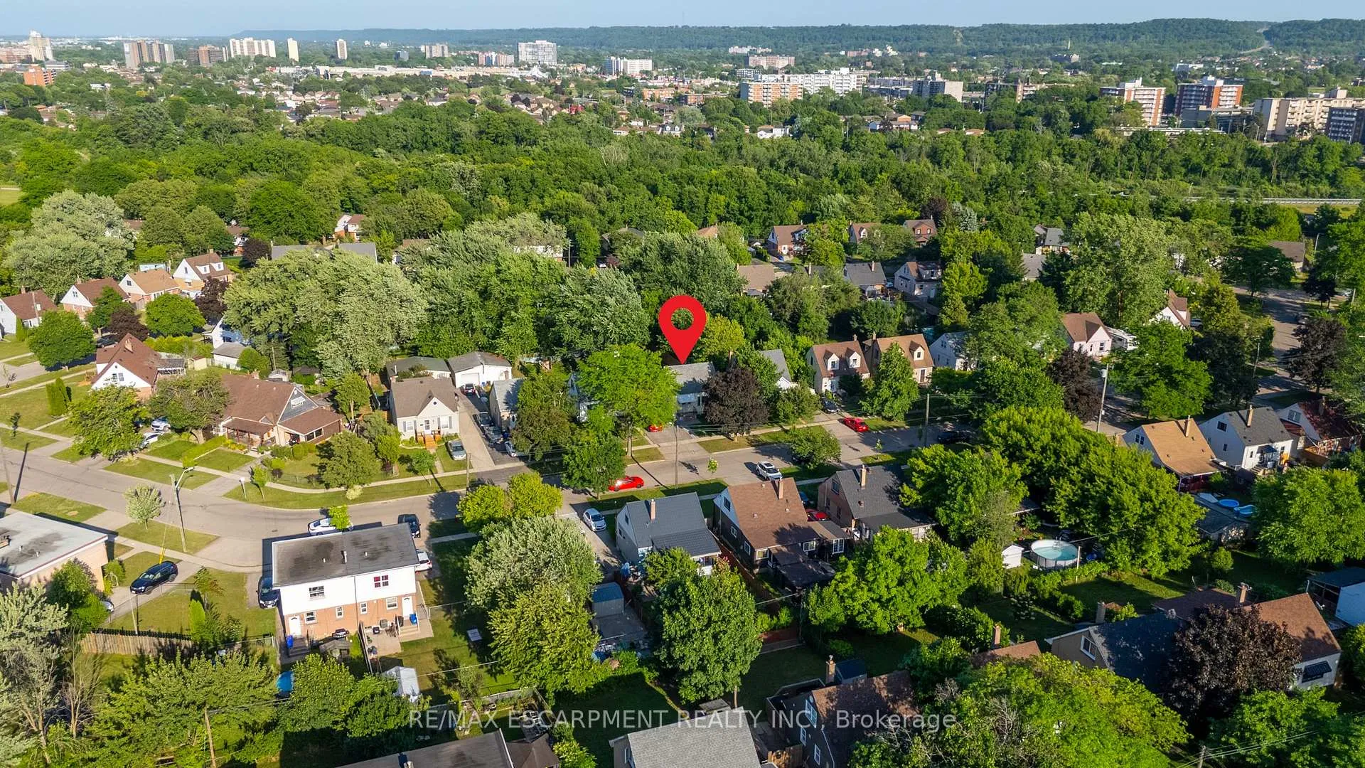 Photo 39 of 38 Eastvale Place, Hamilton, McQuesten — HOMEH