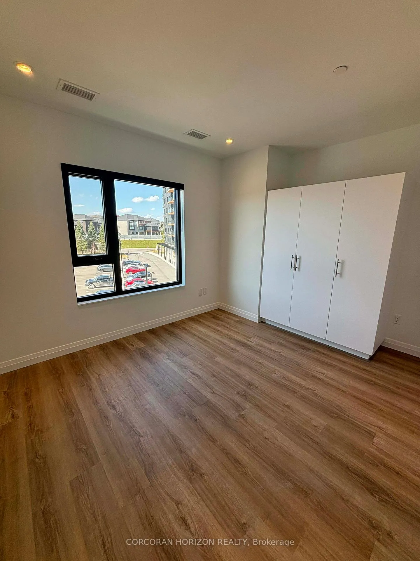 Photo 12 of Unit 304, 525 New Dundee Road, Kitchener — HOMEH